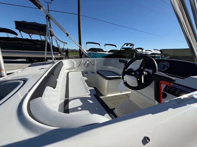 Slide: The Image of Bayliner M17 w/ 90HP Mercury 2026 - 9