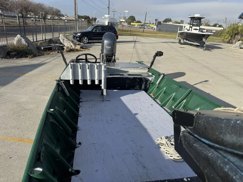 Slide: The Image of Custom Aluminum 17 SC 1998 - 10