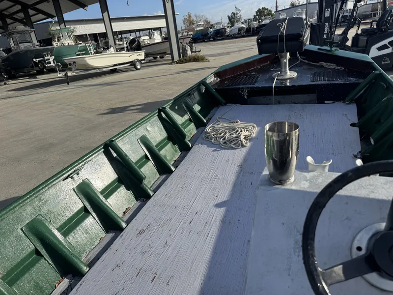 Slide: The Image of Custom Aluminum 17 SC 1998 - 6