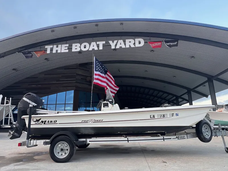 Slide: The Image of Mako Pro 17 Skiff CC 2013 - 5