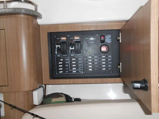 Slide: The Image of 2013 Boston Whaler Conquest 315 - Image 22 - 22