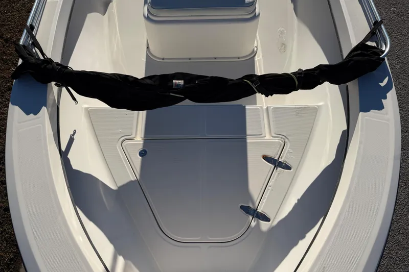 Slide: The Image of Bow view of 2010 Maycraft 1900 boat with covered railing. - 9