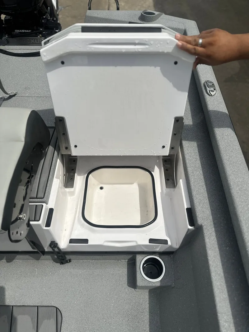 Slide: The Image of Vexus ACX 2000 2026 - 19