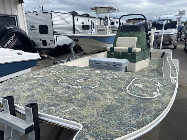 Slide: The Image of Fat Cat Boats CB21 2016 - 3