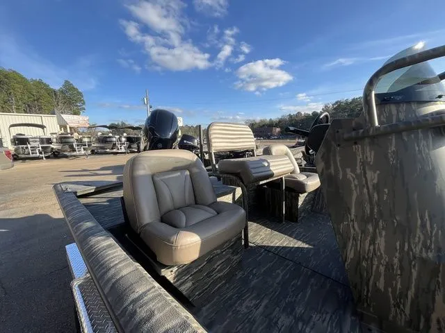 Slide: The Image of War Eagle 2170 Blackhawk 2026 - 8