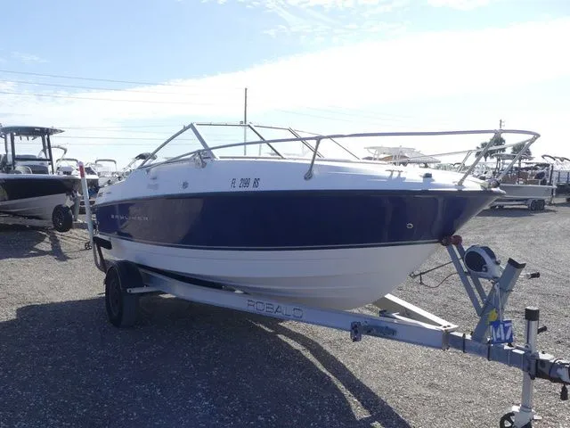 Slide: The Image of Bayliner Discovery 192 2008 - 3