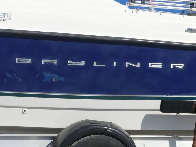 Slide: The Image of Bayliner Discovery 192 2008 - 8