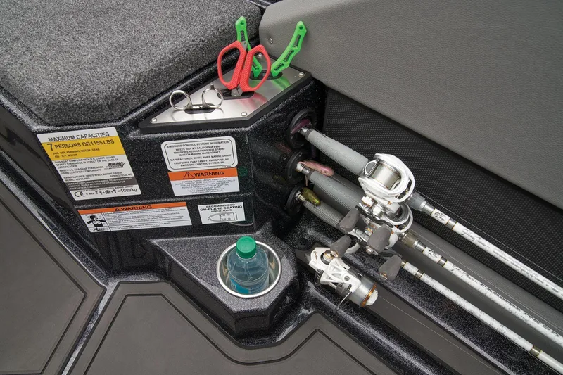 Slide: The Image of Ranger 622FS Pro 2026 - 68