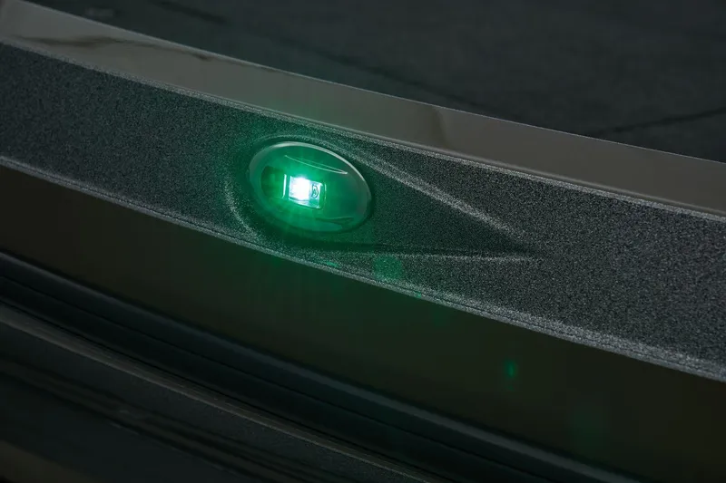 Slide: The Image of Ranger 622FS Pro 2026 - 87