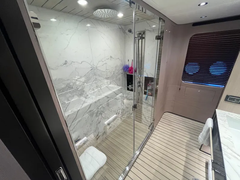 Slide: The Image of Azimut Grande 27M 2019 - 52