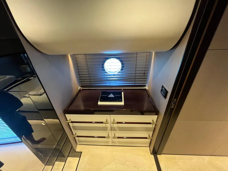 Slide: The Image of Azimut Grande 27M 2019 - 53