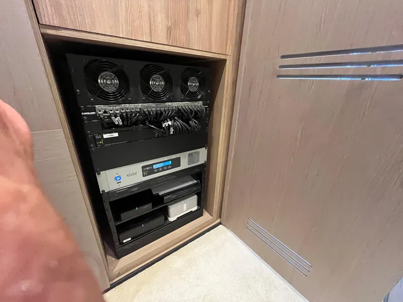 Slide: The Image of Azimut Grande 27M 2019 - 65