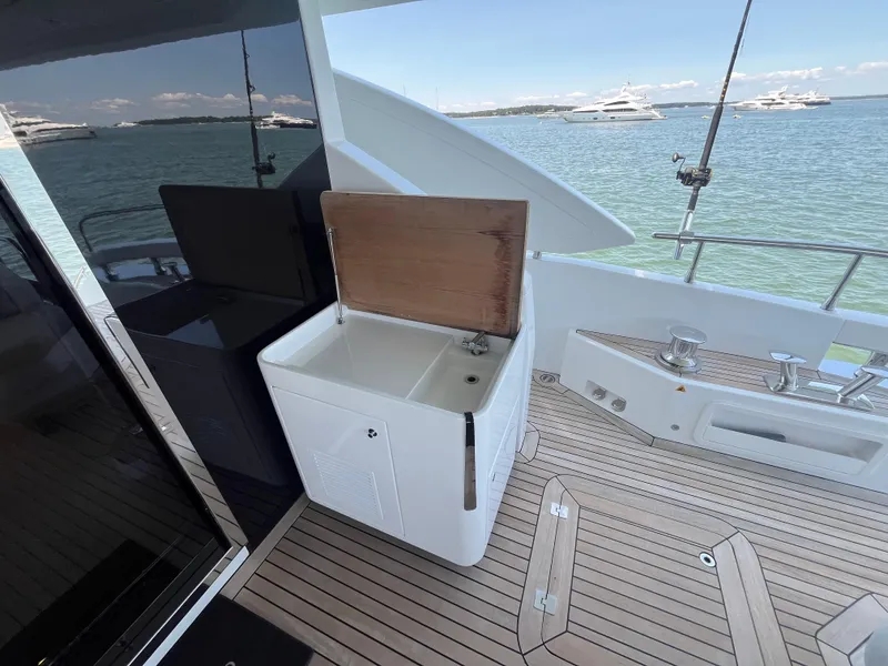 Slide: The Image of Azimut Grande 27M 2019 - 77