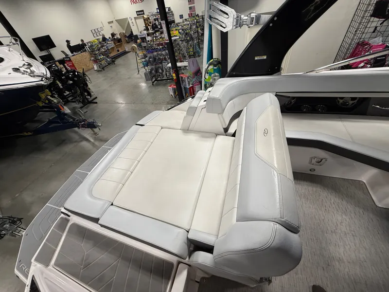 Slide: The Image of Regal 24 FasDeck 2014 - 15