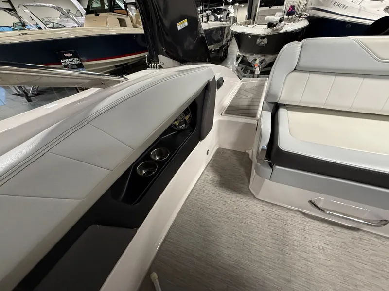 Slide: The Image of Regal 24 FasDeck 2014 - 17