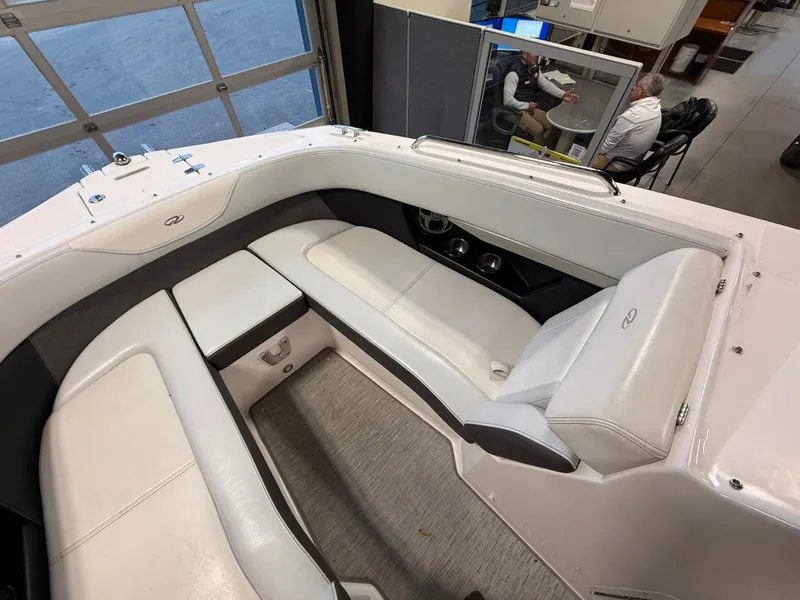 Slide: The Image of Regal 24 FasDeck 2014 - 29