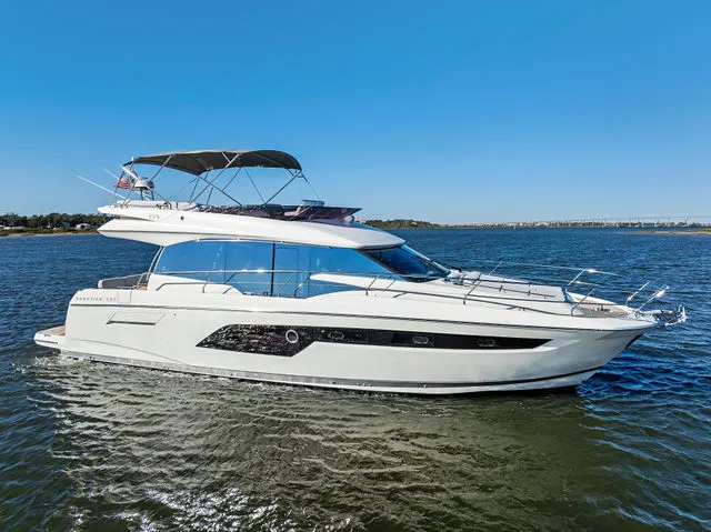Slide: The Image of Prestige 460 2019 - 102