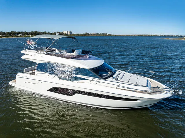 Slide: The Image of Prestige 460 2019 - 103