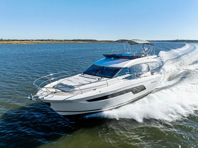 Slide: The Image of Prestige 460 2019 - 111