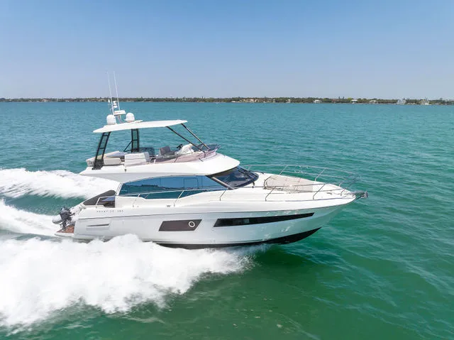 Slide: The Image of Prestige 460 2019 - 125
