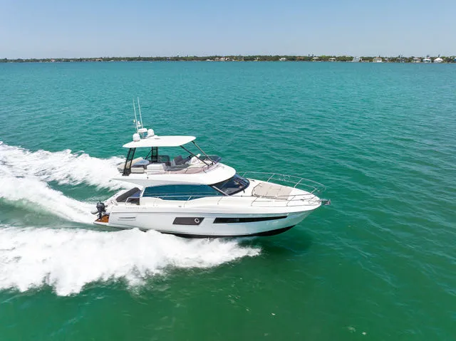 Slide: The Image of Prestige 460 2019 - 126