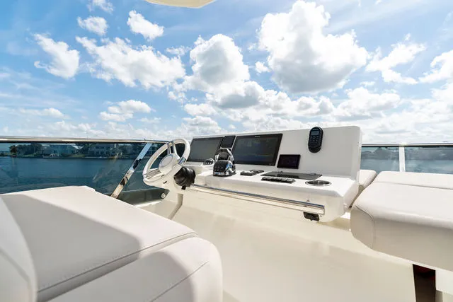 Slide: The Image of Prestige 460 2019 - 171