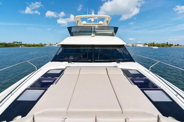 Slide: The Image of Prestige 460 2019 - 177