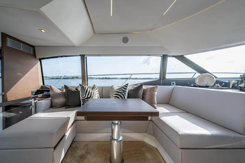 Slide: The Image of Prestige 460 2019 - 80