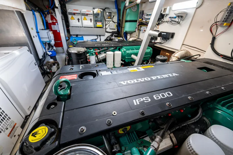 Slide: The Image of Prestige 460 2019 - 93