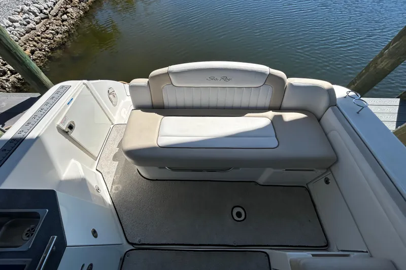 Slide: The Image of Interior storage compartment on a 2012 Sea Ray Sundancer 310 boat. - 140