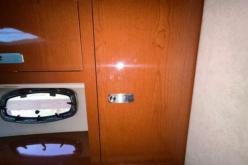 Slide: The Image of Built-in stove on 2012 Sea Ray Sundancer 310 yacht kitchen countertop. - 168