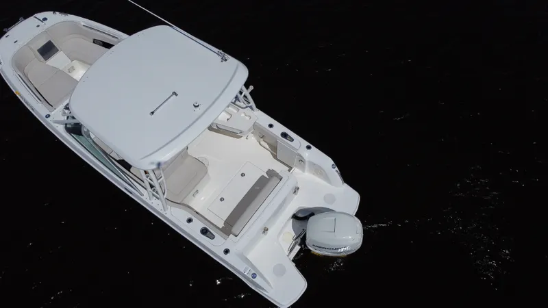 Slide: The Image of Boston Whaler 230 VANTAGE 2017 - 12