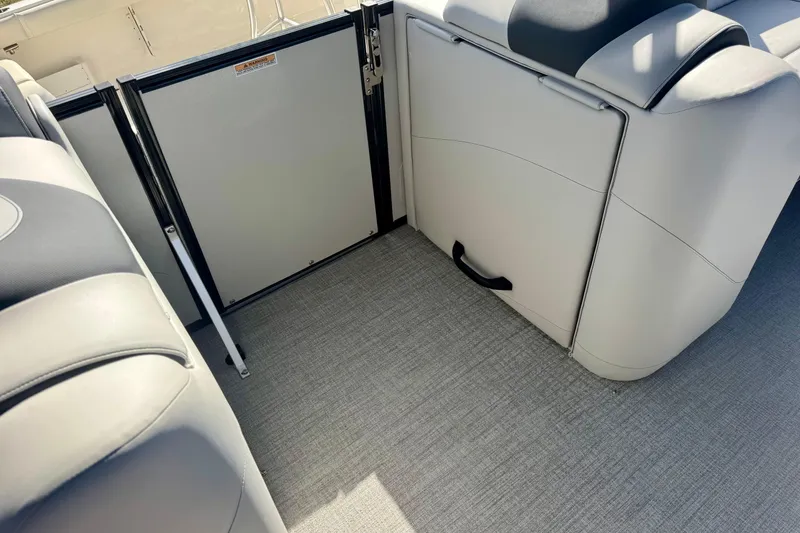 Slide: The Image of 2026 Avalon Catalina Platinum Versatile Rear Bench interior with sleek seating and modern design. - 22