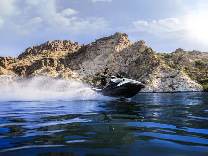 Slide: The Image of Kawasaki JET SKI ULTRA 160LX 2026 - 16