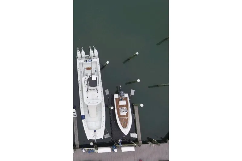 Slide: The Image of Aerial view of 2010 SeaCraft 20 SF boat docked at marina. - 2