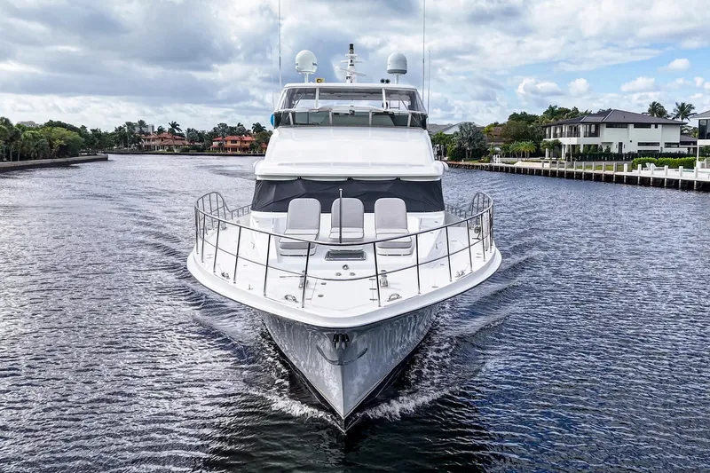 Slide: The Image of Luxury 2006 Cheoy Lee 84 Bravo yacht cruising on a sunny day. - 14