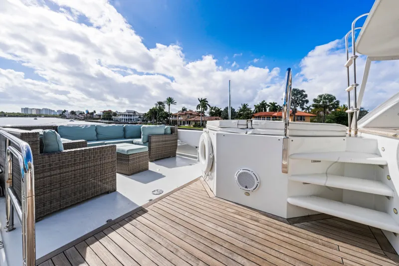 Slide: The Image of Luxurious 2006 Cheoy Lee 84 Bravo yacht interior with elegant bar and seating area. - 27