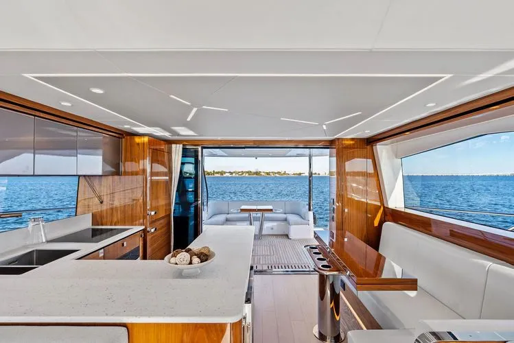 Slide: The Image of 2025 Sunseeker Manhattan 68 - Image 18 - 18