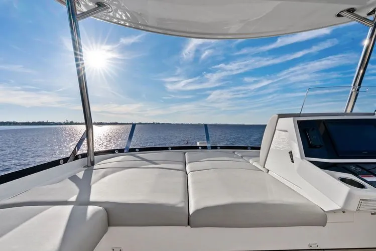 Slide: The Image of 2025 Sunseeker Manhattan 68 - Image 48 - 48