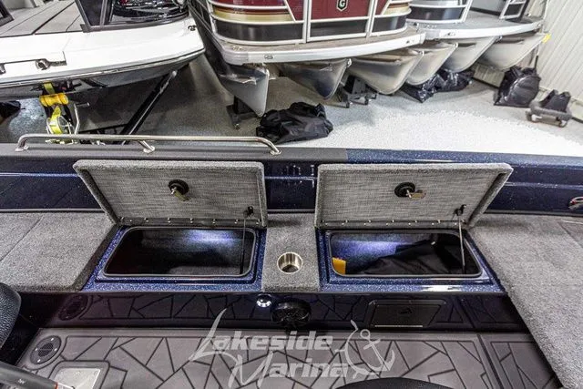 Slide: The Image of Recon 2085 Tiller 2024 - 16