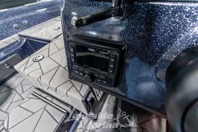 Slide: The Image of Recon 2185 SC 2024 - 30