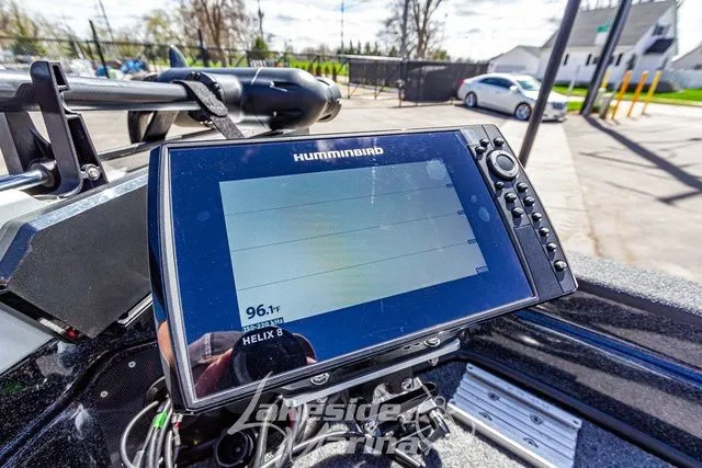 Slide: The Image of Recon 895 Tiller 2025 - 32