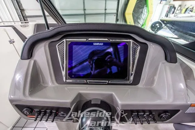 Slide: The Image of Chaparral 23 SSi 2026 - 18