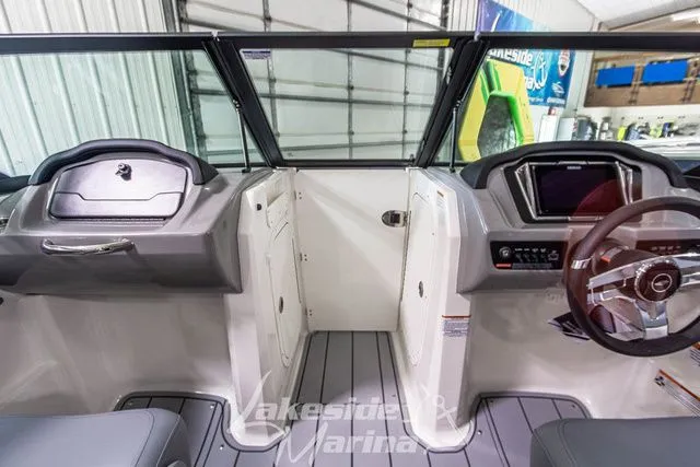 Slide: The Image of Chaparral 23 SSi 2026 - 22