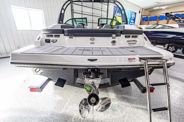 Slide: The Image of Chaparral 23 SSi 2026 - 4