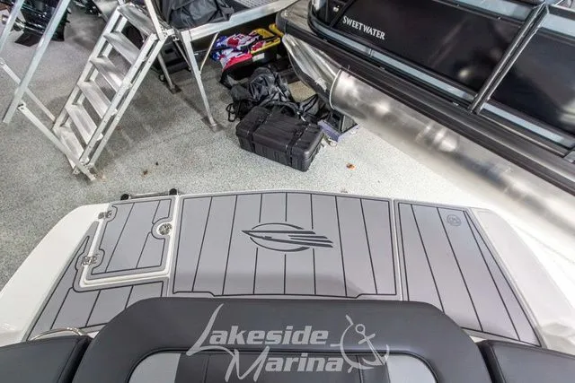 Slide: The Image of Chaparral 23 SSi 2026 - 9