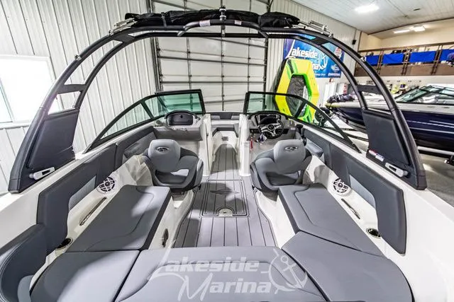 Slide: The Image of Chaparral 23 SSi 2026 - 11