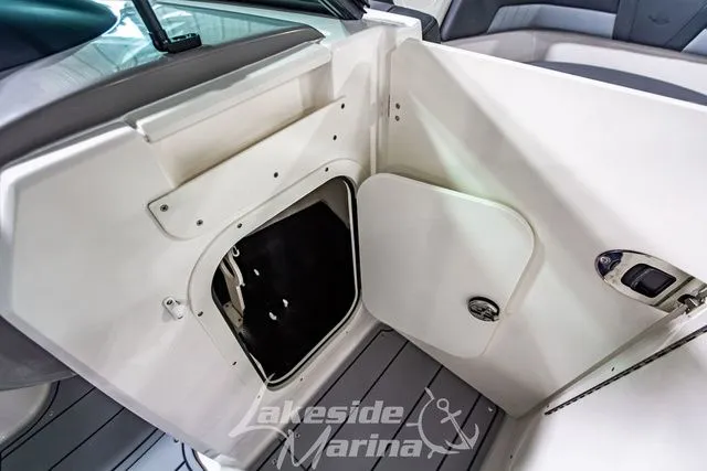 Slide: The Image of Chaparral 23 SSi 2026 - 24