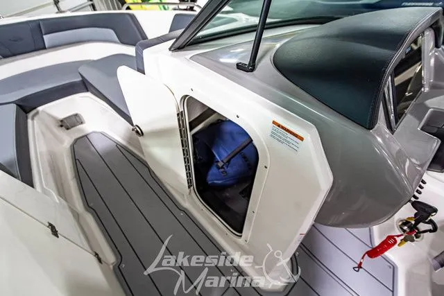 Slide: The Image of Chaparral 23 SSi 2026 - 25