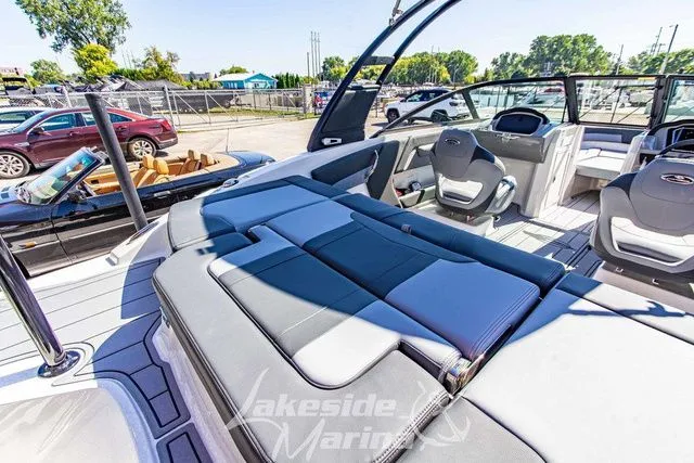 Slide: The Image of Chaparral 21 SSi OB 2026 - 12